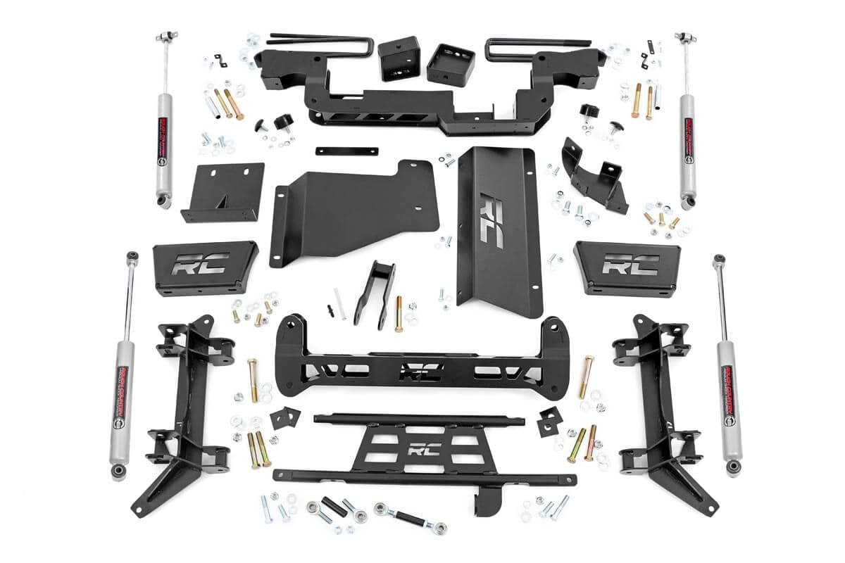 Chevrolet K2500 Suburban Suspension Lift Kit - Rough Country - 6 Inch Lift Kit | 8-Lug - '92-'99